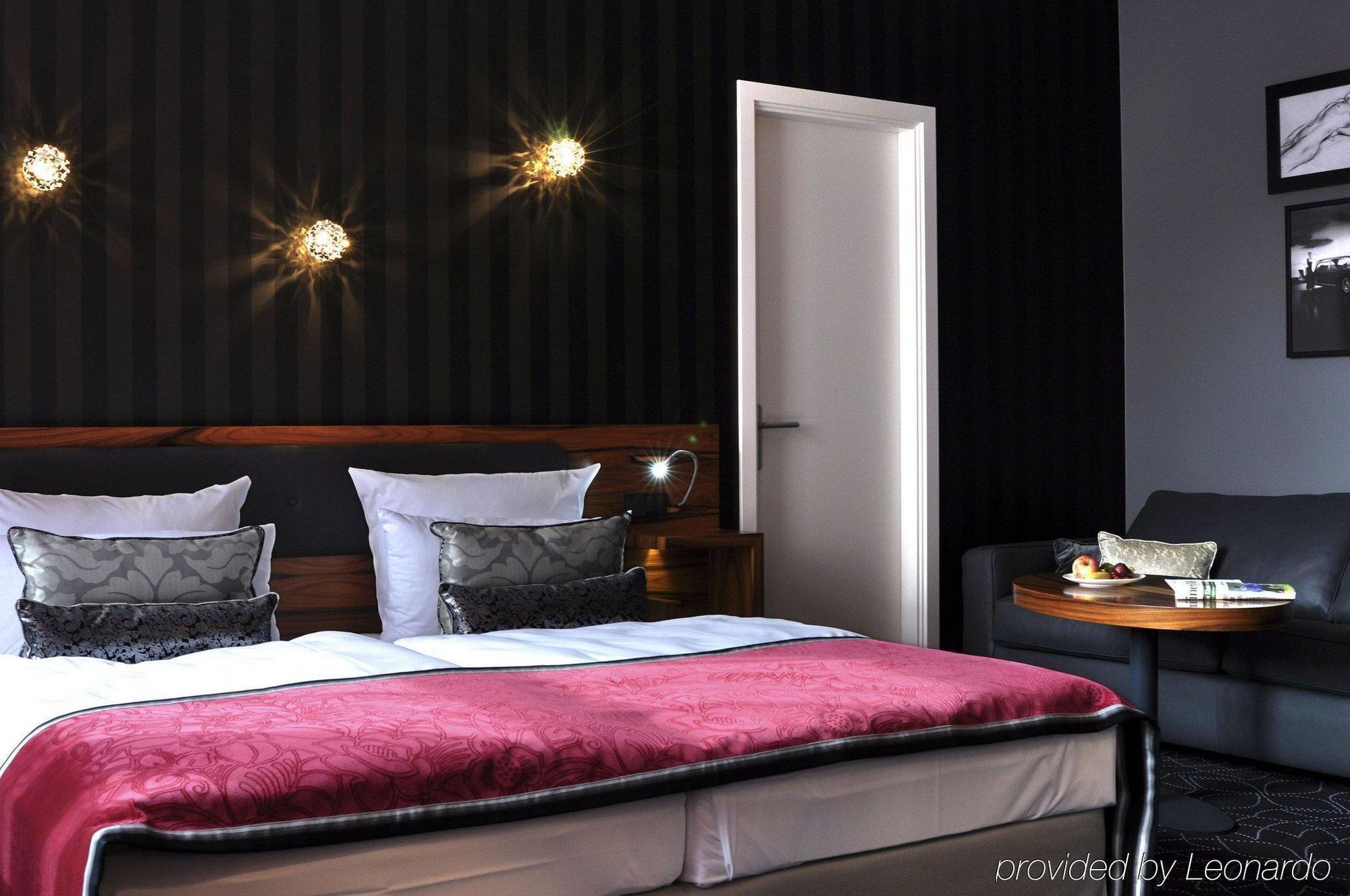Hotel Gendarm Nouveau Берлин Экстерьер фото