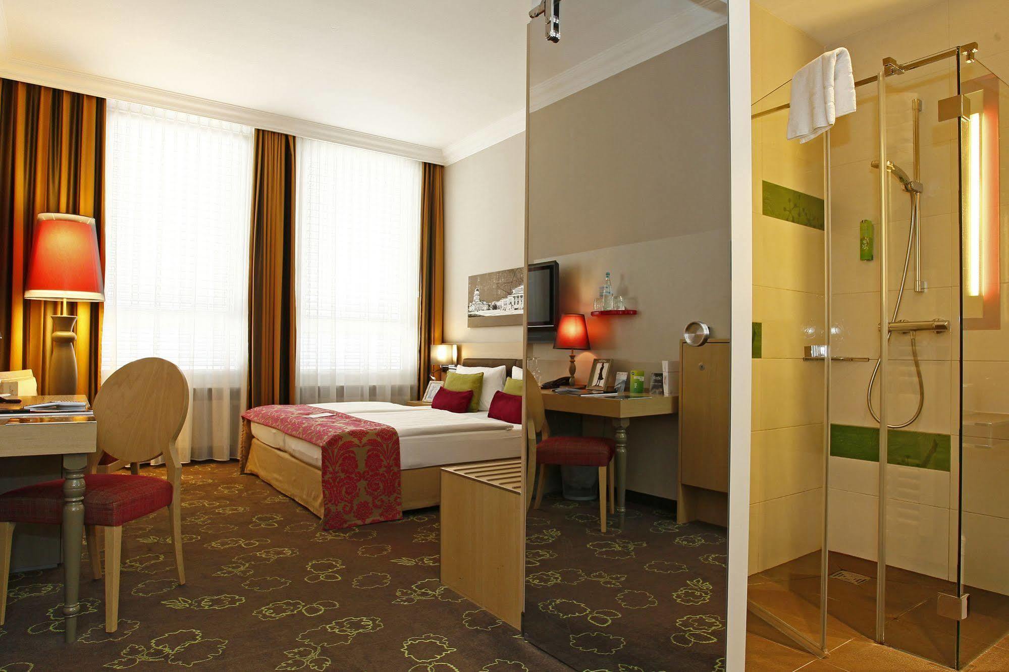 Hotel Gendarm Nouveau Берлин Экстерьер фото