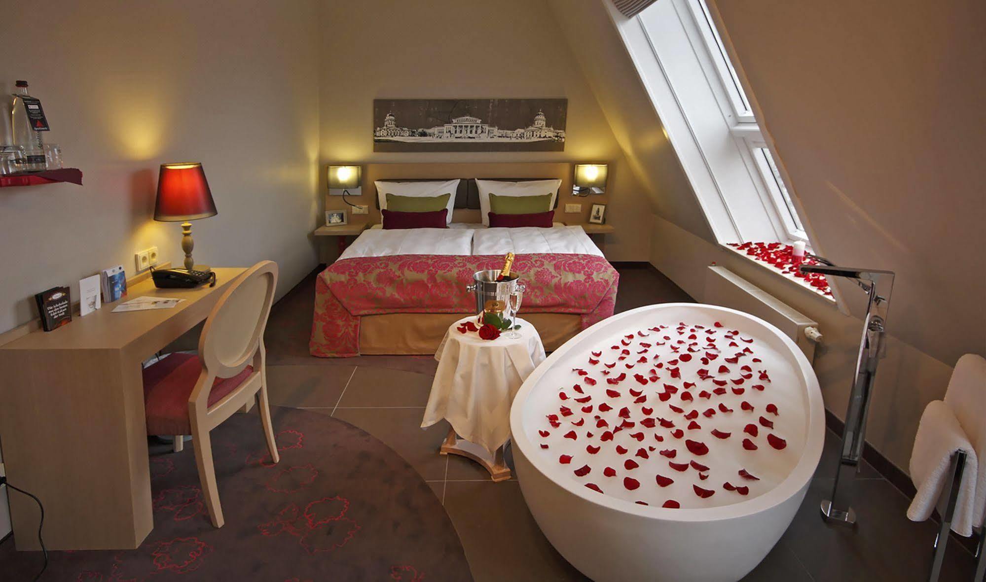 Hotel Gendarm Nouveau Берлин Экстерьер фото