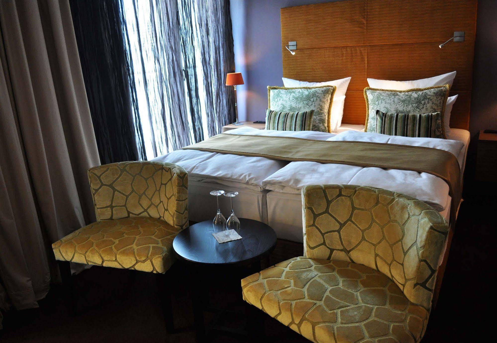 Hotel Gendarm Nouveau Берлин Экстерьер фото