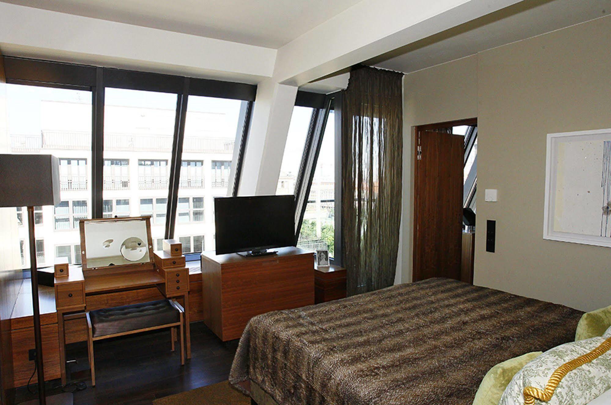 Hotel Gendarm Nouveau Берлин Экстерьер фото